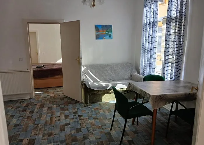 Mit Garten Zentrumnah * Schwerin (Mecklenburg-Vorpommern)